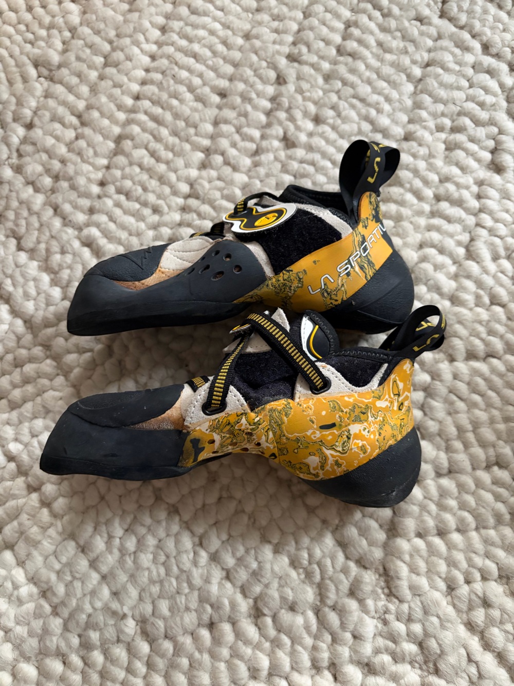 La Sportiva Solution Climbing Shoes 36